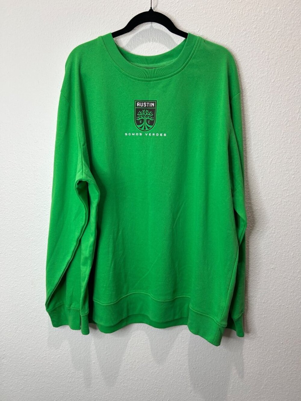 MLS Austin FC Somos Verdes Mens Large Green Crewneck Sweatshirt New NWT